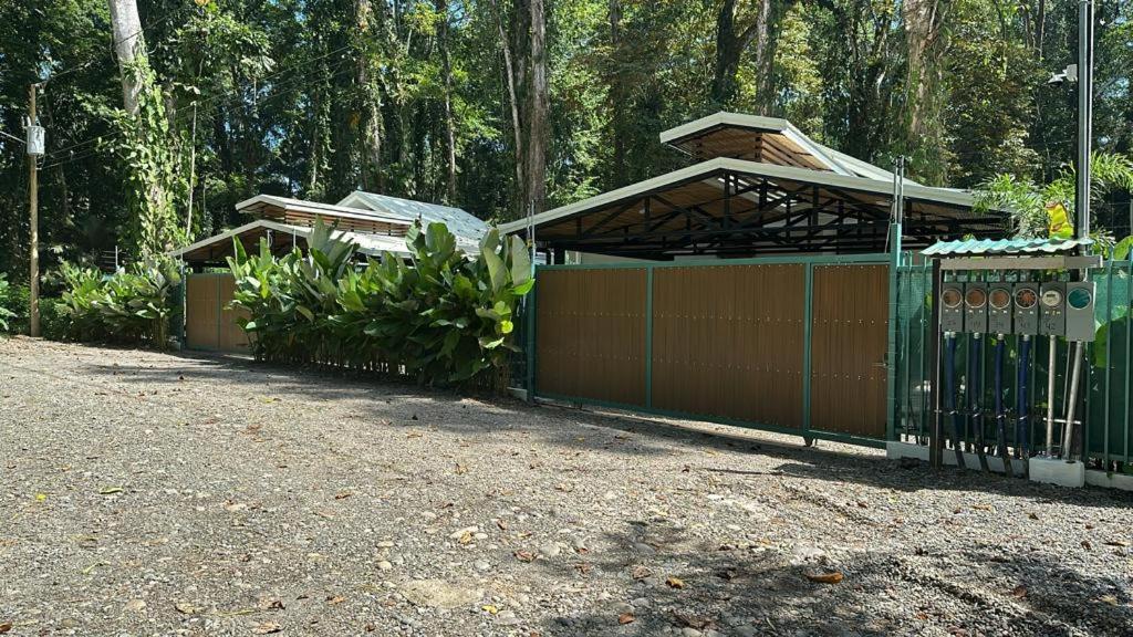 Casa Coral Azul Cahuita Exterior foto
